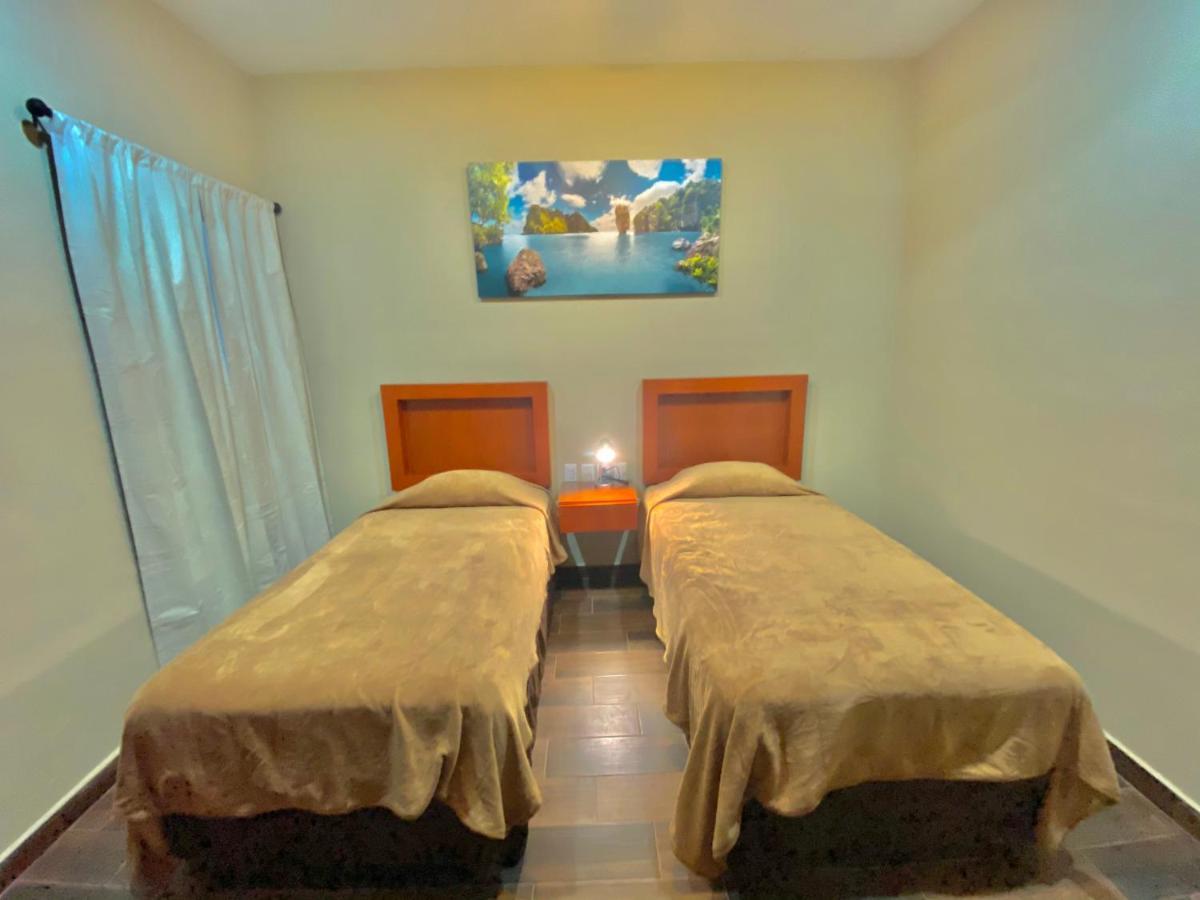 La Lola Hotel & Suites Mazatlán Kültér fotó