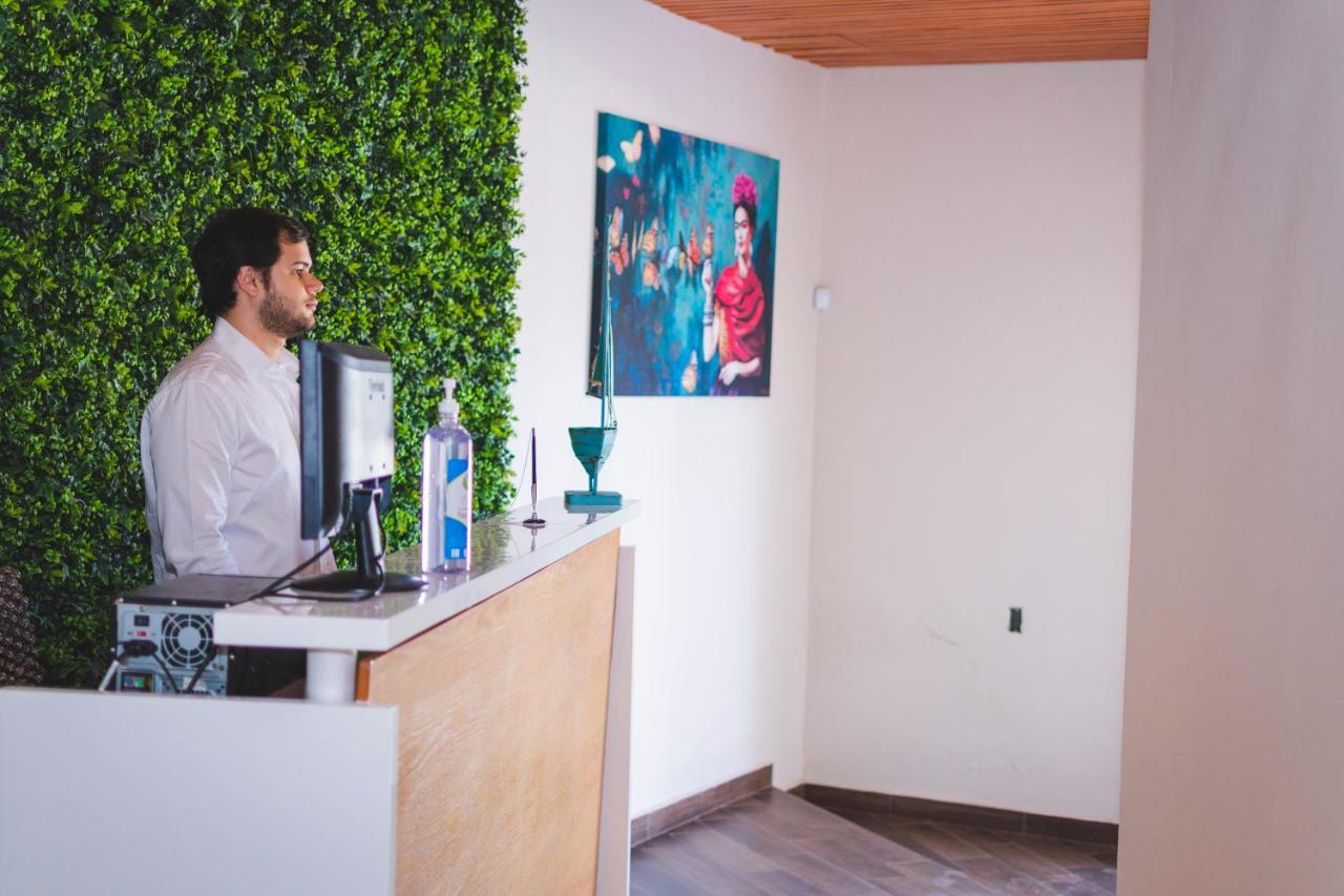 La Lola Hotel & Suites Mazatlán Kültér fotó